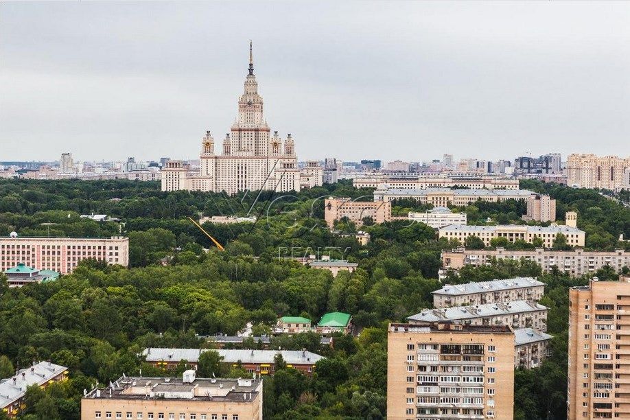 Квартира площадью 190 м²