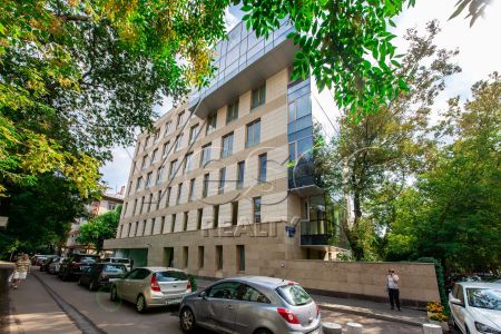 Дом на Смоленском бульваре