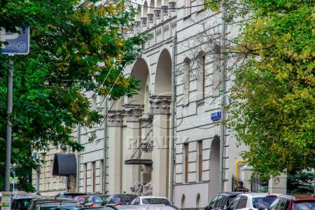 Дом со Львами