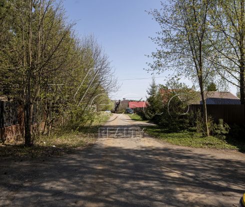 Ровный участок без застройки