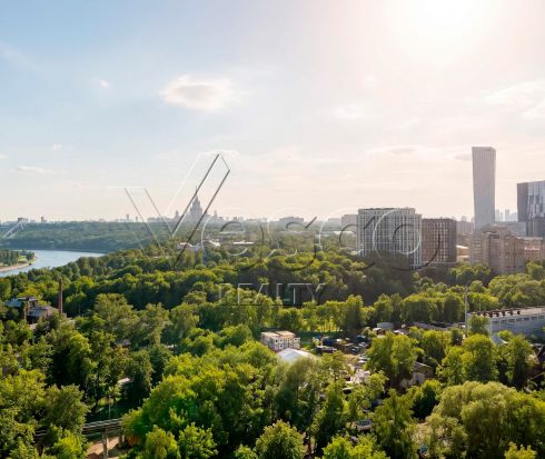 Квартира с панорамными видами на МГУ