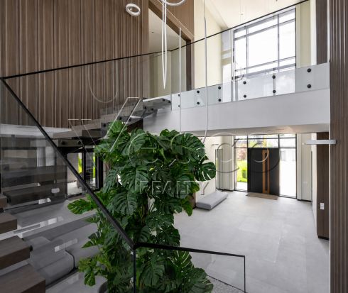 Дом в Agalarov Estate: хай‑тек и комфорт
