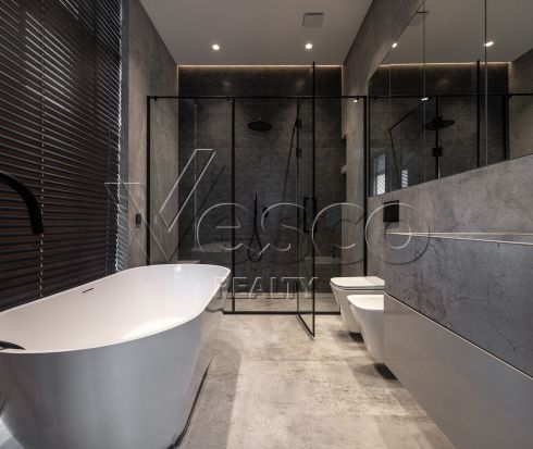 Дом в Agalarov Estate: хай‑тек и комфорт
