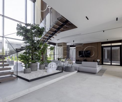 Дом в Agalarov Estate: хай‑тек и комфорт