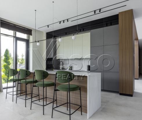 Дом в Agalarov Estate: хай‑тек и комфорт