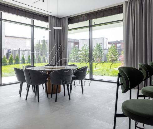 Дом в Agalarov Estate: хай‑тек и комфорт