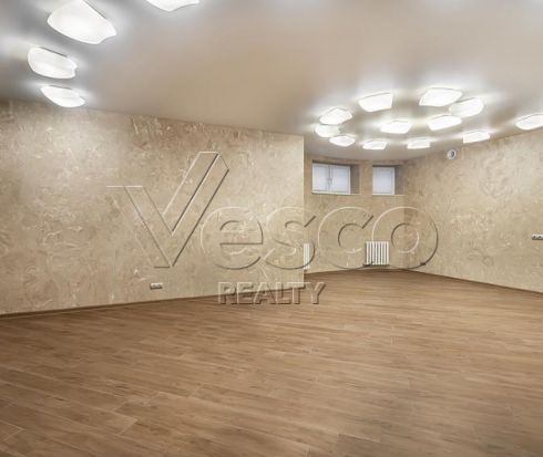 Классический особняк на лесном участке