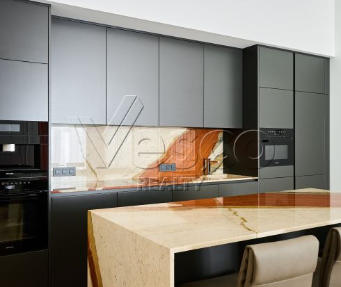 Апартаменты с дизайнерским ремонтов в клубном комплексе класса de luxe