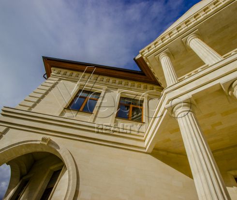 Усадьба Черкасского под отделку в элитном поселке